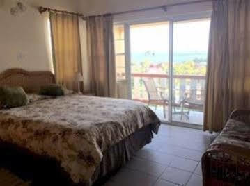 Hillside Apartments Kingstown Dış mekan fotoğraf